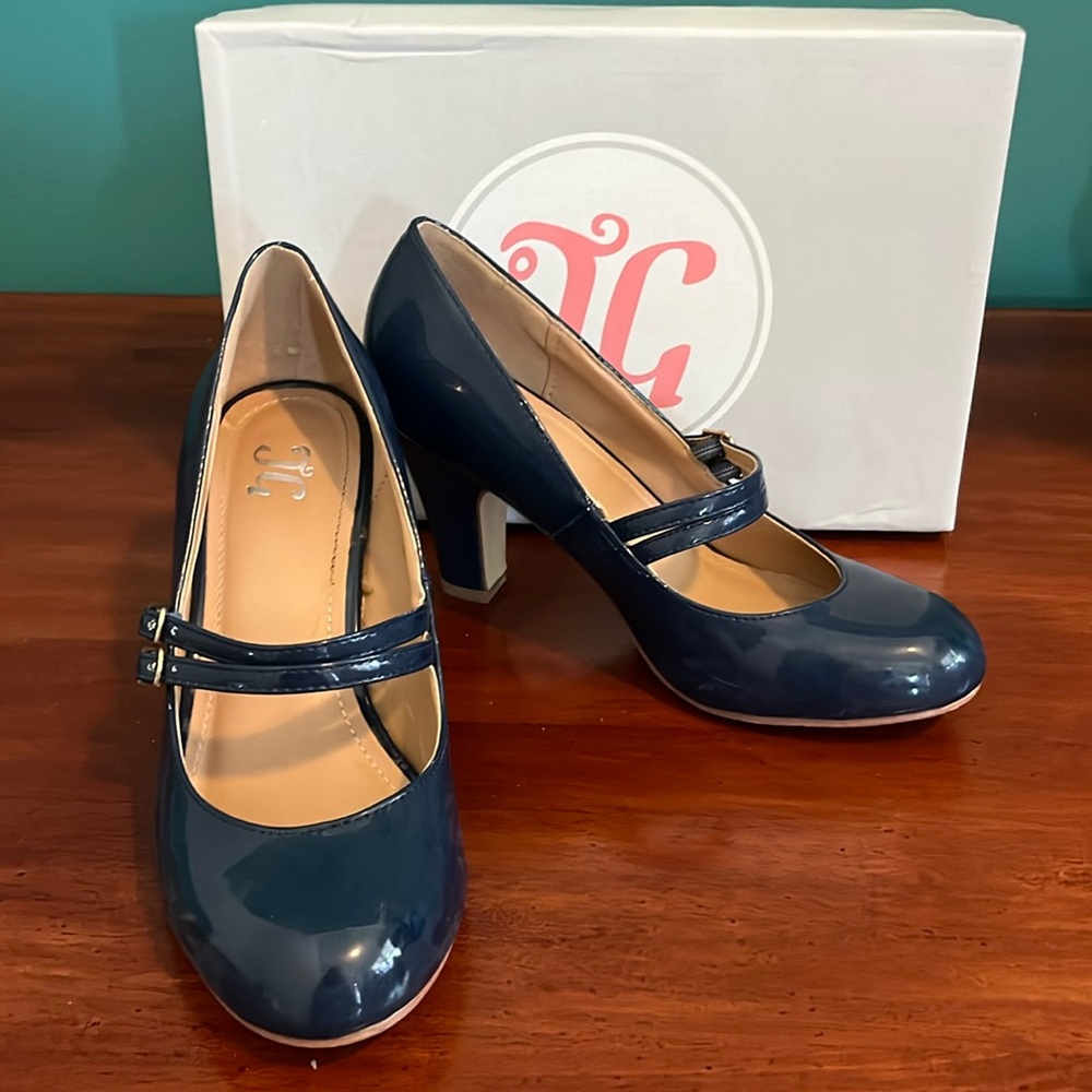 Navy blue patent leather heels